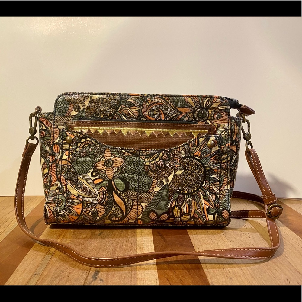 Sakroots Sienna Spirit Desert Crossbody Bag